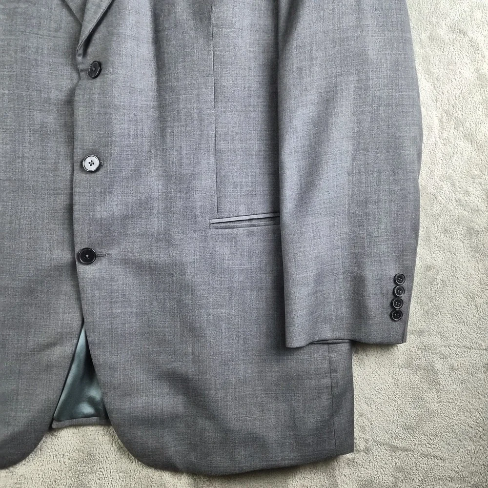 Gucci item mens